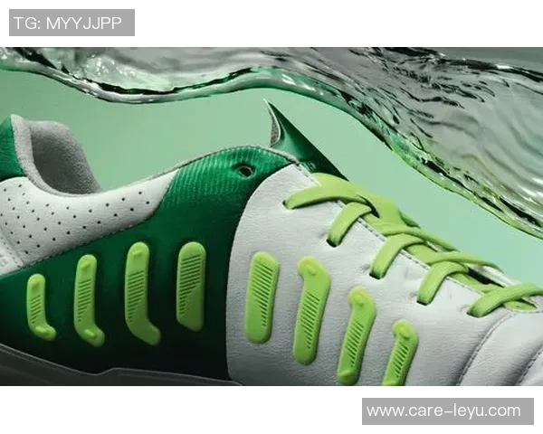 探索Nike足球鞋的魅力与创新设计,助你在赛场上展现非凡实力与风采 探索Nike足球鞋的魅力与创新设计,助你在赛场上展现非凡实力与风采