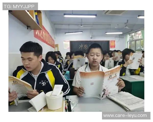 雷州足球队奋勇拼搏再创佳绩球迷热情高涨助力球队前行